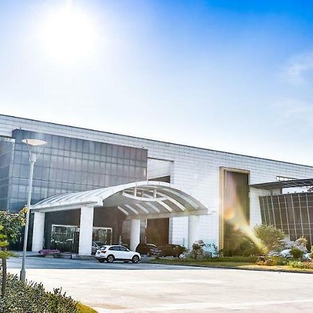 Rosedale Hotel & Resorts Suzhou Сучжоу Экстерьер фото