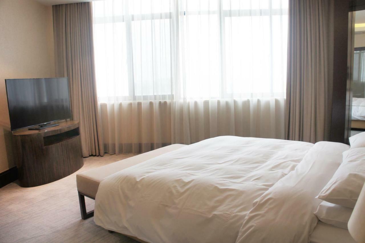 Rosedale Hotel & Resorts Suzhou Сучжоу Экстерьер фото