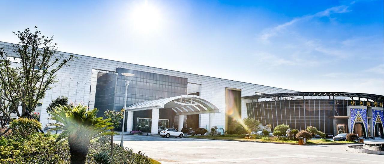 Rosedale Hotel & Resorts Suzhou Сучжоу Экстерьер фото